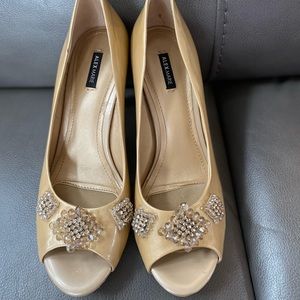 Stunning Heels - gorgeous wedding shoes!
